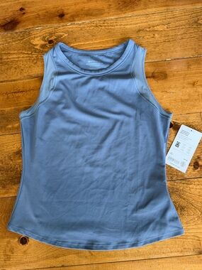 NEW Athleta Transcend Racerback Mesh Women’s Tank size M gray